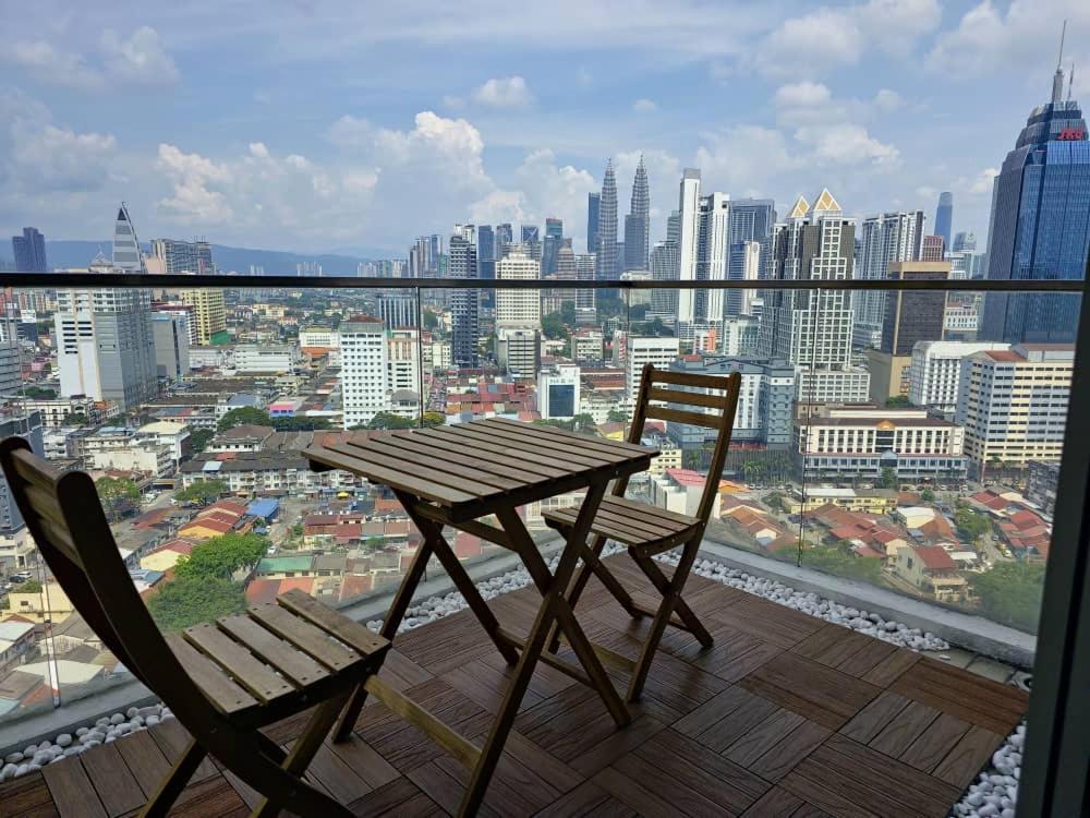 Regalia Residence Klcc View By Iluxhome Kuala Lumpur Exterior photo